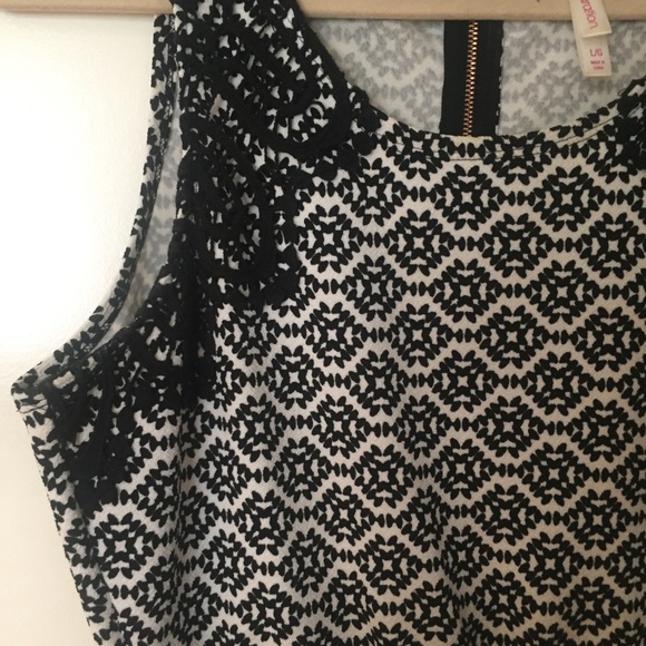 Xhilaration Knit Dress w Lace Detail, size L - Picture 3 of 4